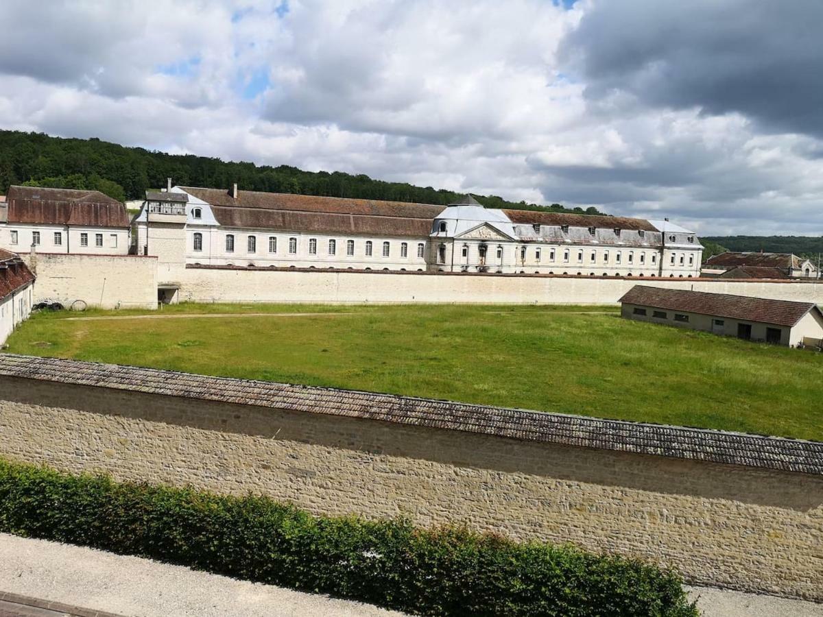 Maison Familiale De L Abbaye Clairvaux Exterior foto